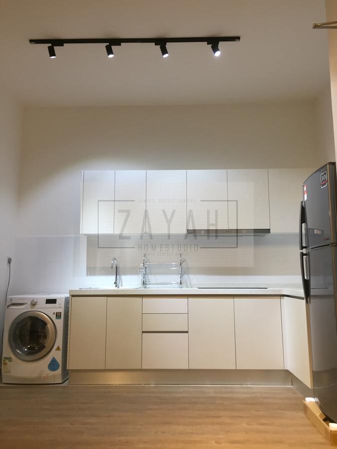 Zayah Homestudio Near Bukit Jalil / Mines Seri Kembangan Exterior photo